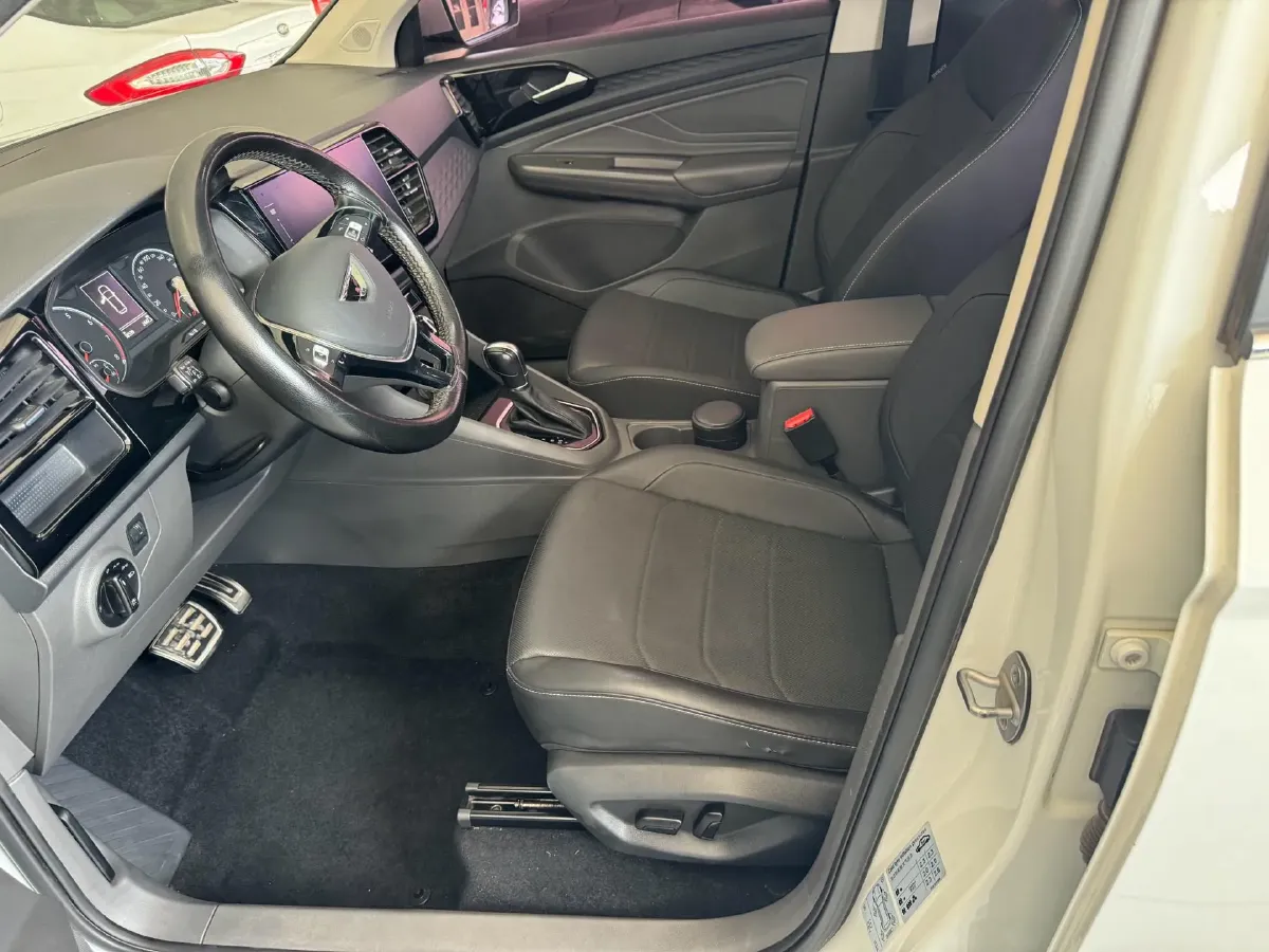 2020 Jetta VS7 1.4T 150HP L4 6AT,autocango,china used car exporter,china ev exporter,chinese used car exporter,chinese used ev exporter