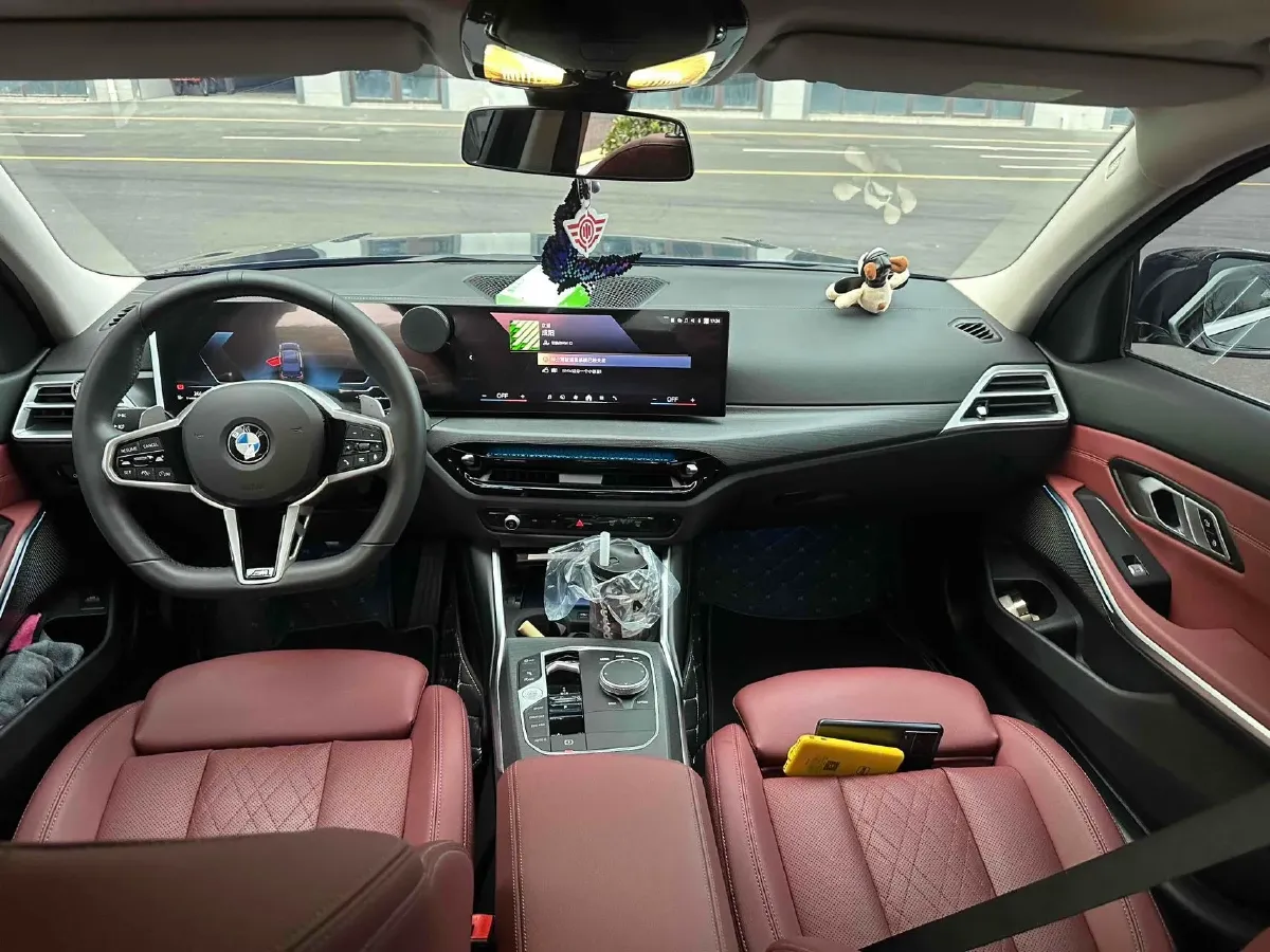 2025 BMW 3 Series 2.0T 184HP L4 8AT,autocango,china used car exporter,china ev exporter,chinese used car exporter,chinese used ev exporter