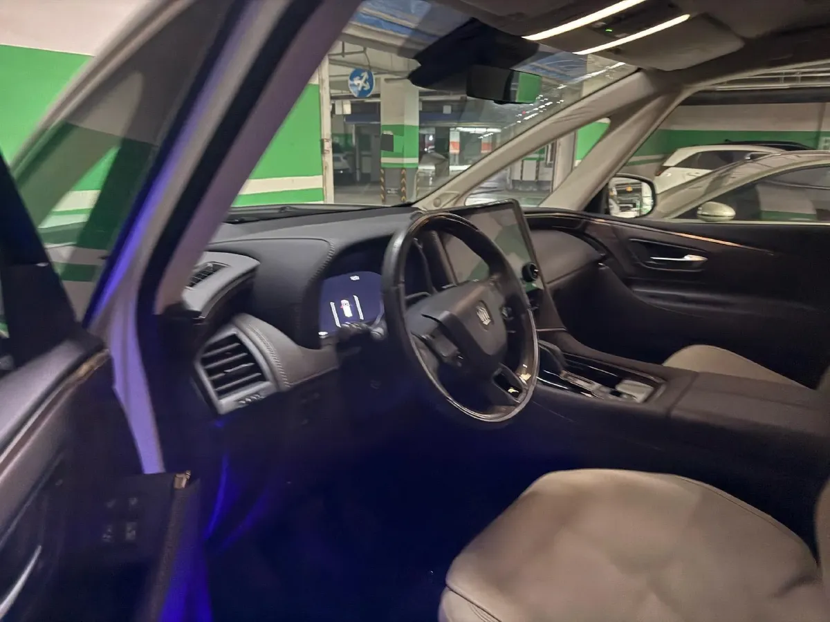 2024 Toyota Vellfire 2.5L 190HP L4 E-CVT Hybrid,autocango,china used car exporter,china ev exporter,chinese used car exporter,chinese used ev exporter