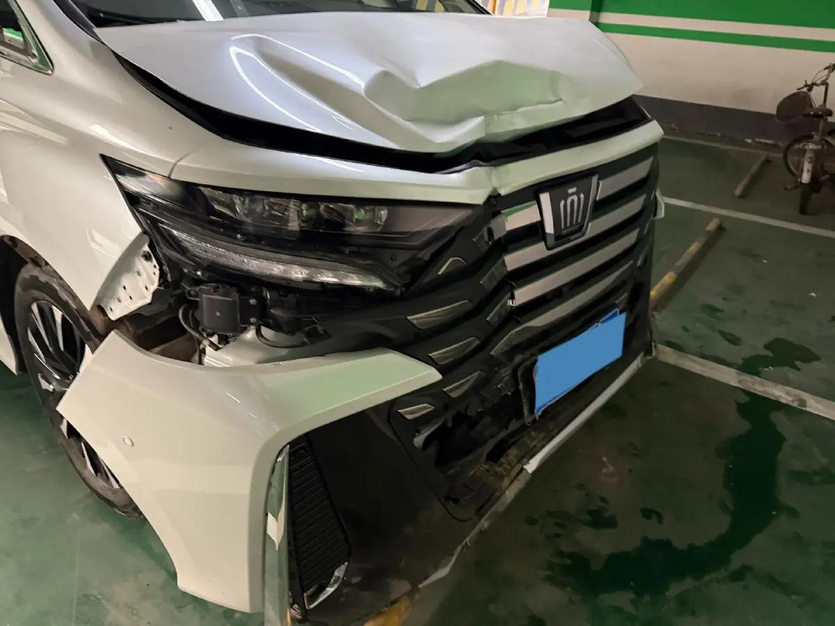 2024 Toyota Vellfire 2.5L 190HP L4 E-CVT Hybrid,autocango,china used car exporter,china ev exporter,chinese used car exporter,chinese used ev exporter