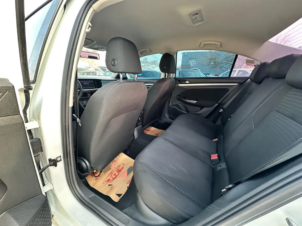 2019 Bestune T77 1.2T 143HP L4 7DCT,autocango,china used car exporter,china ev exporter,chinese used car exporter,chinese used ev exporter