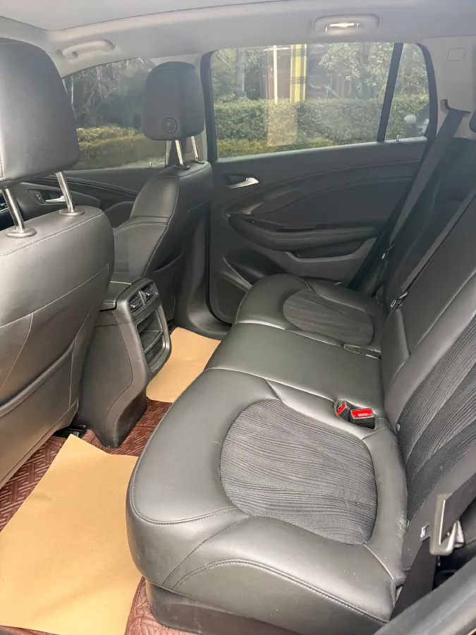 2020 Buick EnvisionPlus 1.5T 169HP L4 7DCT,autocango,china used car exporter,china ev exporter,chinese used car exporter,chinese used ev exporter