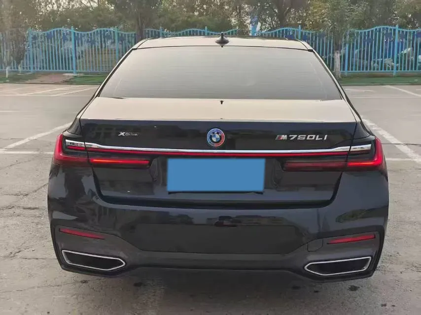 2019 BMW 7 Series 2.0T 265HP L4 8AT,autocango,china used car exporter,china ev exporter,chinese used car exporter,chinese used ev exporter