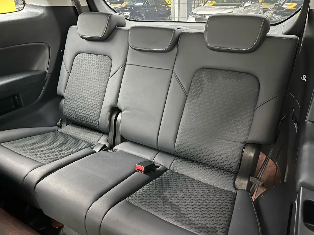 2021 GAC Trumpchi M8 2.0T 252HP L4 8AT,autocango,china used car exporter,china ev exporter,chinese used car exporter,chinese used ev exporter