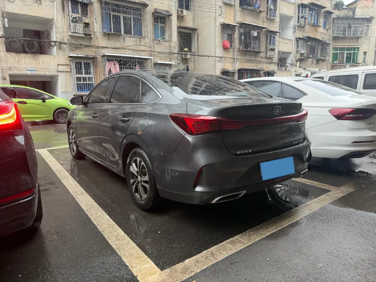 2023 ChangAn Eado 1.4T 160HP L4 7DCT,autocango,china used car exporter,china ev exporter,chinese used car exporter,chinese used ev exporter