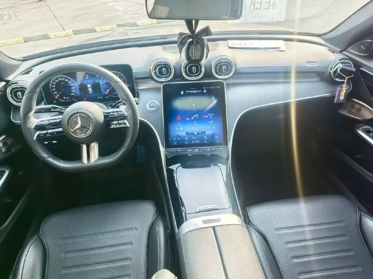 2022 Mercedes-Benz C Class 1.5T 204HP L4 9AT,autocango,china used car exporter,china ev exporter,chinese used car exporter,chinese used ev exporter