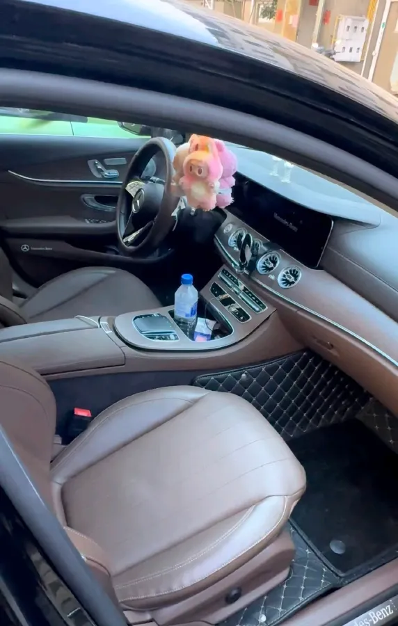 2021 Mercedes-Benz E Class 2.0T 258HP L4 9AT,autocango,china used car exporter,china ev exporter,chinese used car exporter,chinese used ev exporter