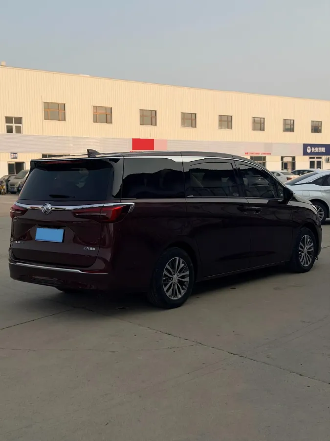 2022 Buick GL8 2.0T 237HP L4 9AT,autocango,china used car exporter,china ev exporter,chinese used car exporter,chinese used ev exporter