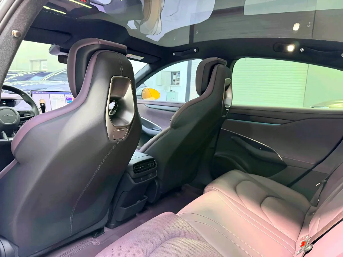 2024 MI SU7 BEV 73.6KWH,autocango,china used car exporter,china ev exporter,chinese used car exporter,chinese used ev exporter