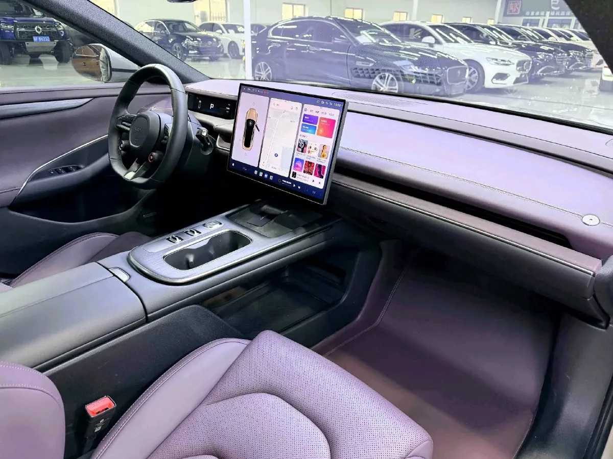 2024 MI SU7 BEV 73.6KWH,autocango,china used car exporter,china ev exporter,chinese used car exporter,chinese used ev exporter