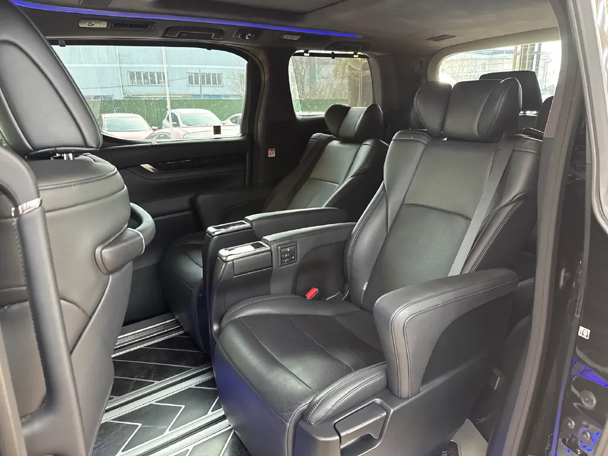2021 Toyota Vellfire 2.5L 117HP L4 E-CVT Hybrid,autocango,china used car exporter,china ev exporter,chinese used car exporter,chinese used ev exporter