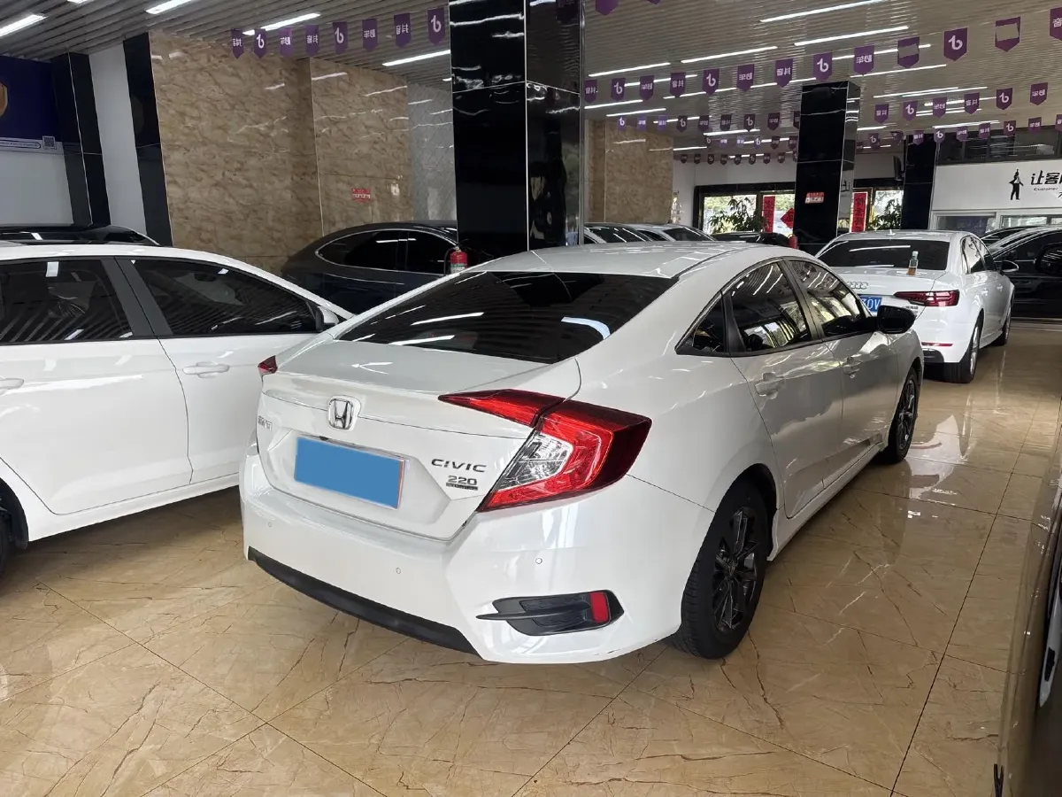 2019 Honda Civic 1.5T 177HP L4 CVT,autocango,china used car exporter,china ev exporter,chinese used car exporter,chinese used ev exporter