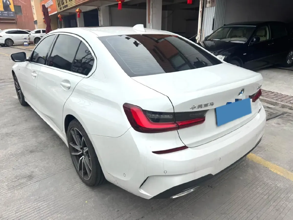 2022 BMW 3 Series 2.0T 184HP L4 8AT,autocango,china used car exporter,china ev exporter,chinese used car exporter,chinese used ev exporter