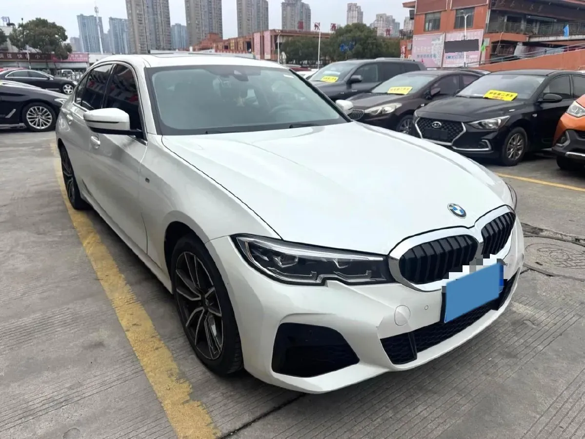 2022 BMW 3 Series 2.0T 184HP L4 8AT,autocango,china used car exporter,china ev exporter,chinese used car exporter,chinese used ev exporter