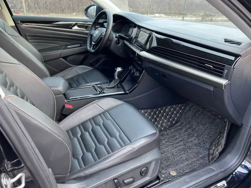 2019 Skoda Kodiak 2.0T 186HP L4 7DCT,autocango,china used car exporter,china ev exporter,chinese used car exporter,chinese used ev exporter