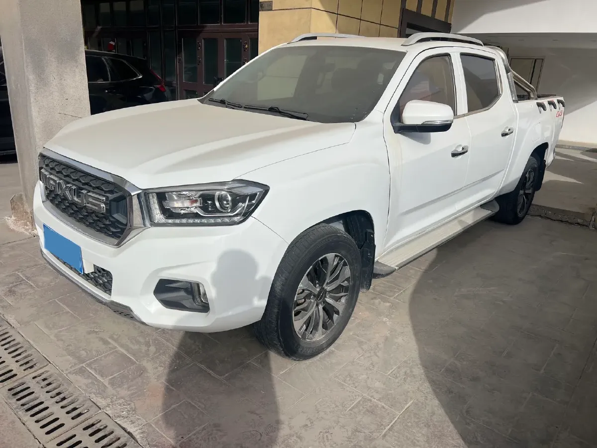 2022 MAXUS T70 2.0T 163HP L4 6AT,autocango,china used car exporter,china ev exporter,chinese used car exporter,chinese used ev exporter