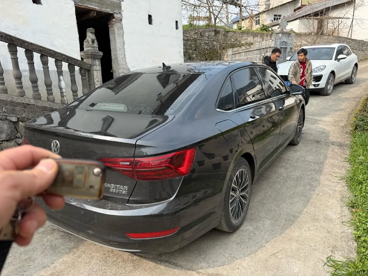 2021 Volkswagen Sagitar 1.4T 150HP L4 7DCT,autocango,china used car exporter,china ev exporter,chinese used car exporter,chinese used ev exporter