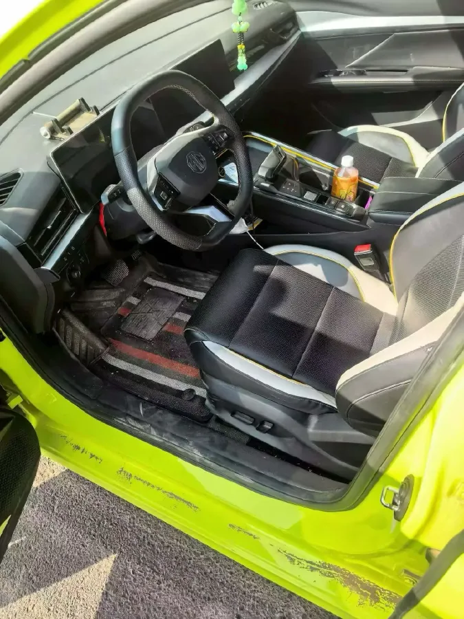 2022 MG 5 Scorpio 1.5T 181HP L4 7DCT,autocango,china used car exporter,china ev exporter,chinese used car exporter,chinese used ev exporter