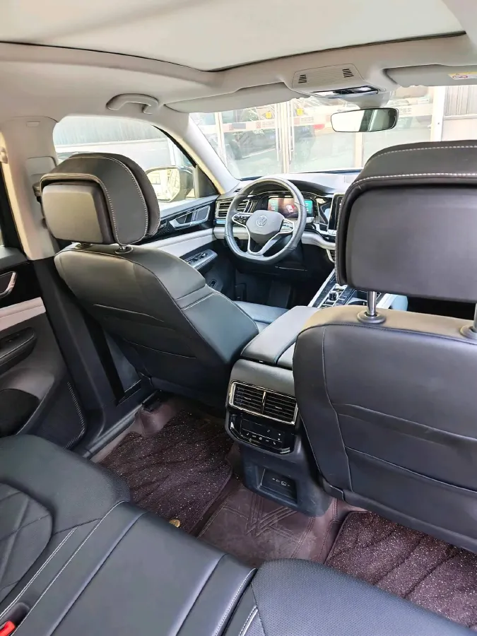 2024 Volkswagen Teramont 2.0T 220HP L4 7DCT,autocango,china used car exporter,china ev exporter,chinese used car exporter,chinese used ev exporter