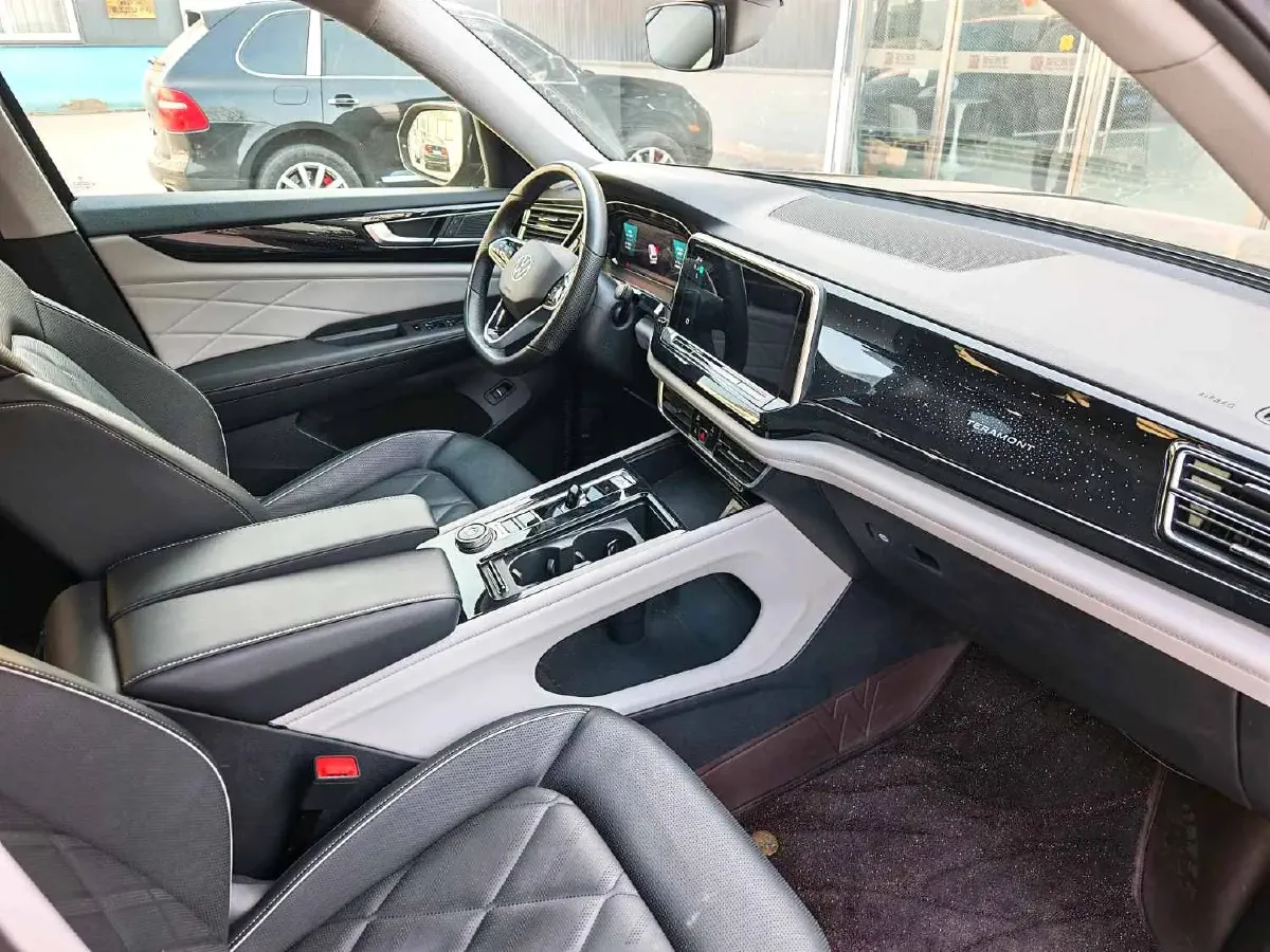 2024 Volkswagen Teramont 2.0T 220HP L4 7DCT,autocango,china used car exporter,china ev exporter,chinese used car exporter,chinese used ev exporter