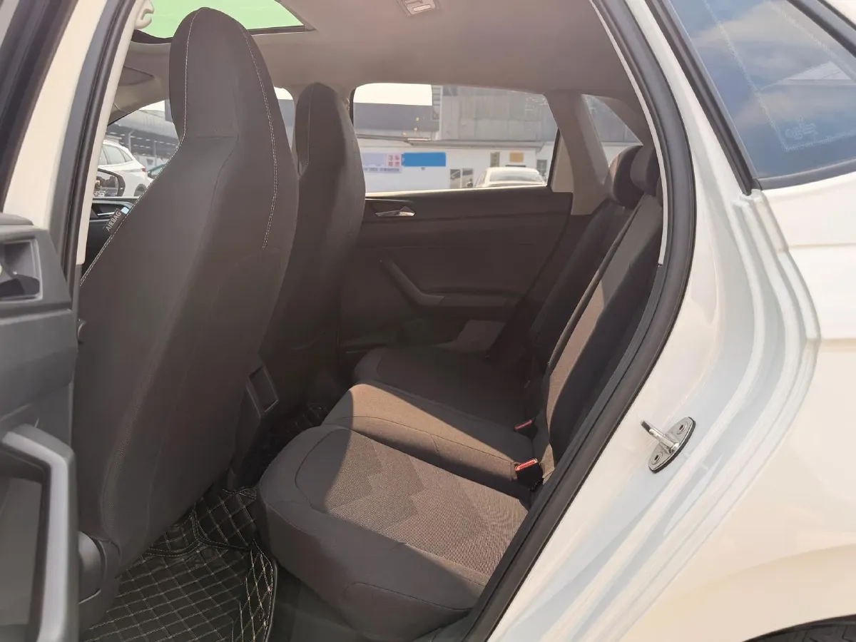 2021 Bestune T55 1.5T 169HP L4 7DCT,autocango,china used car exporter,china ev exporter,chinese used car exporter,chinese used ev exporter