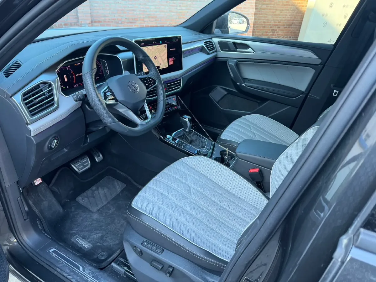 2023 Volkswagen Tayron 2.0T 220HP L4 7DCT,autocango,china used car exporter,china ev exporter,chinese used car exporter,chinese used ev exporter