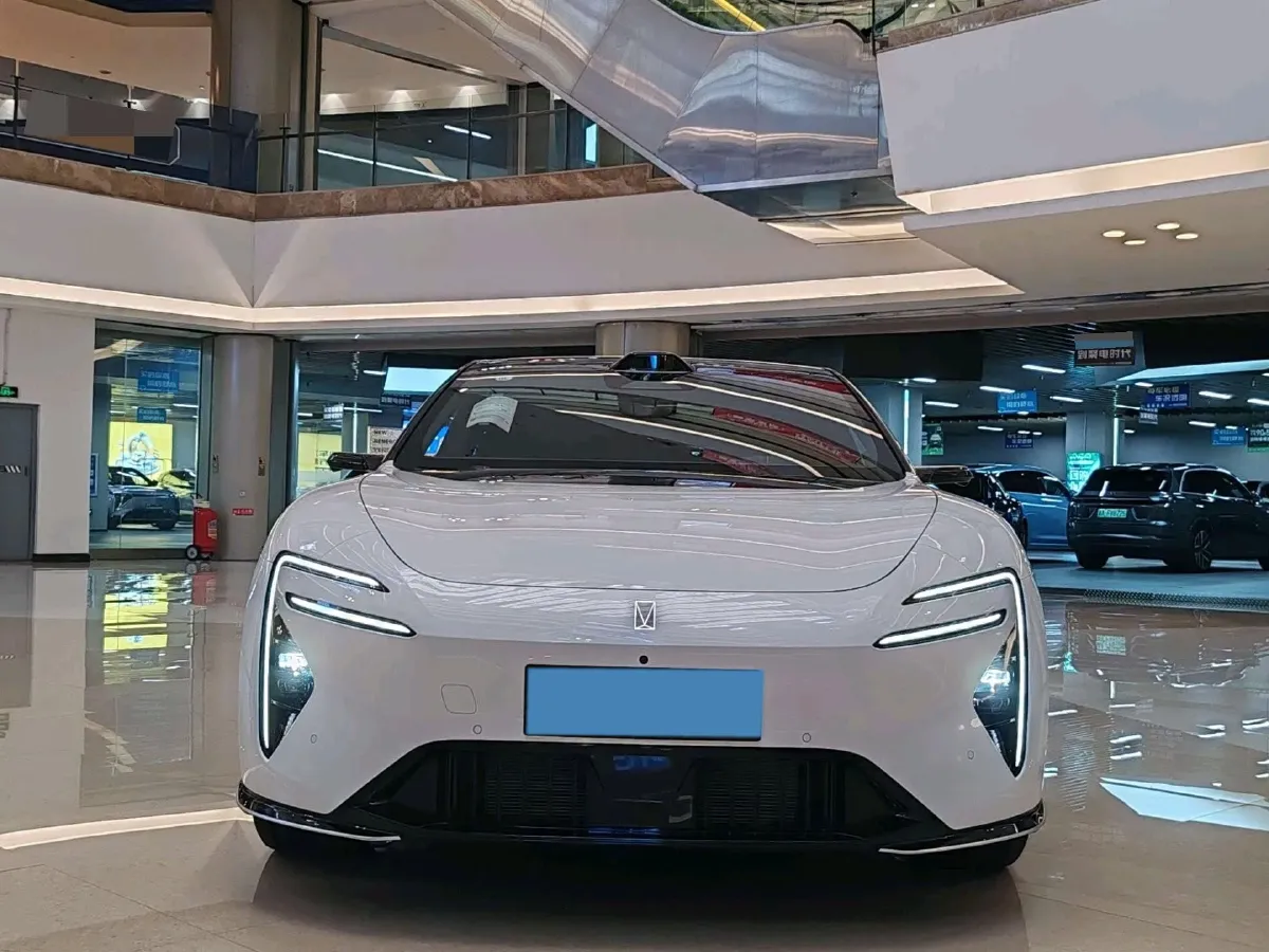 2025 Avatr 06 BEV,autocango,china used car exporter,china ev exporter,chinese used car exporter,chinese used ev exporter