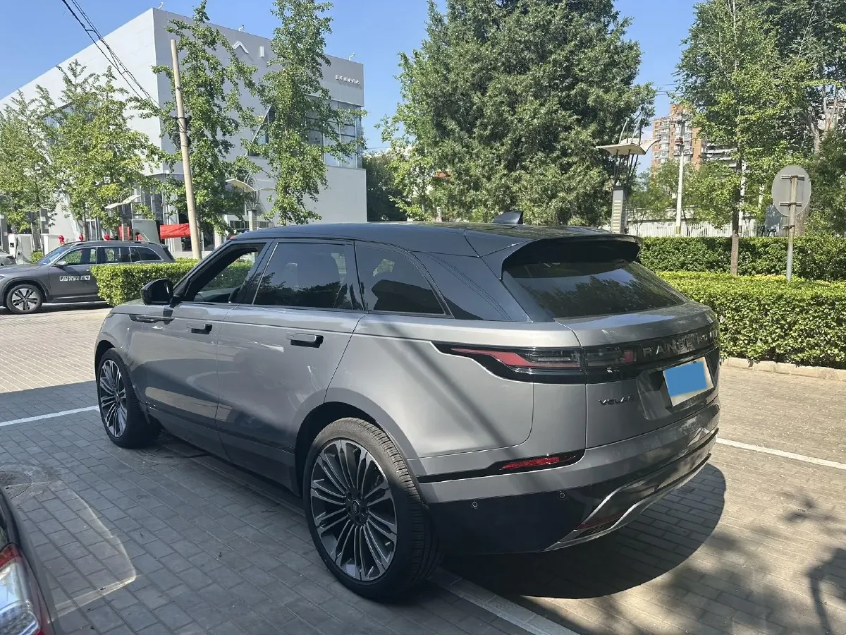 2024 Land Rover Range Rover Velar 3.0T 400HP L6 8AT,autocango,china used car exporter,china ev exporter,chinese used car exporter,chinese used ev exporter
