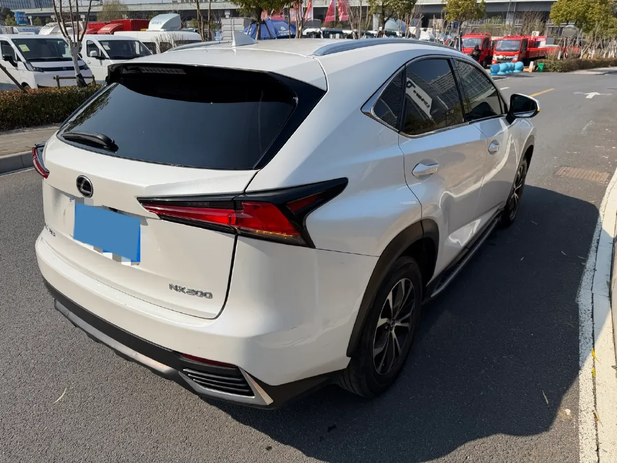 2017 Lexus NX 2.0L 150HP L4 CVT,autocango,china used car exporter,china ev exporter,chinese used car exporter,chinese used ev exporter