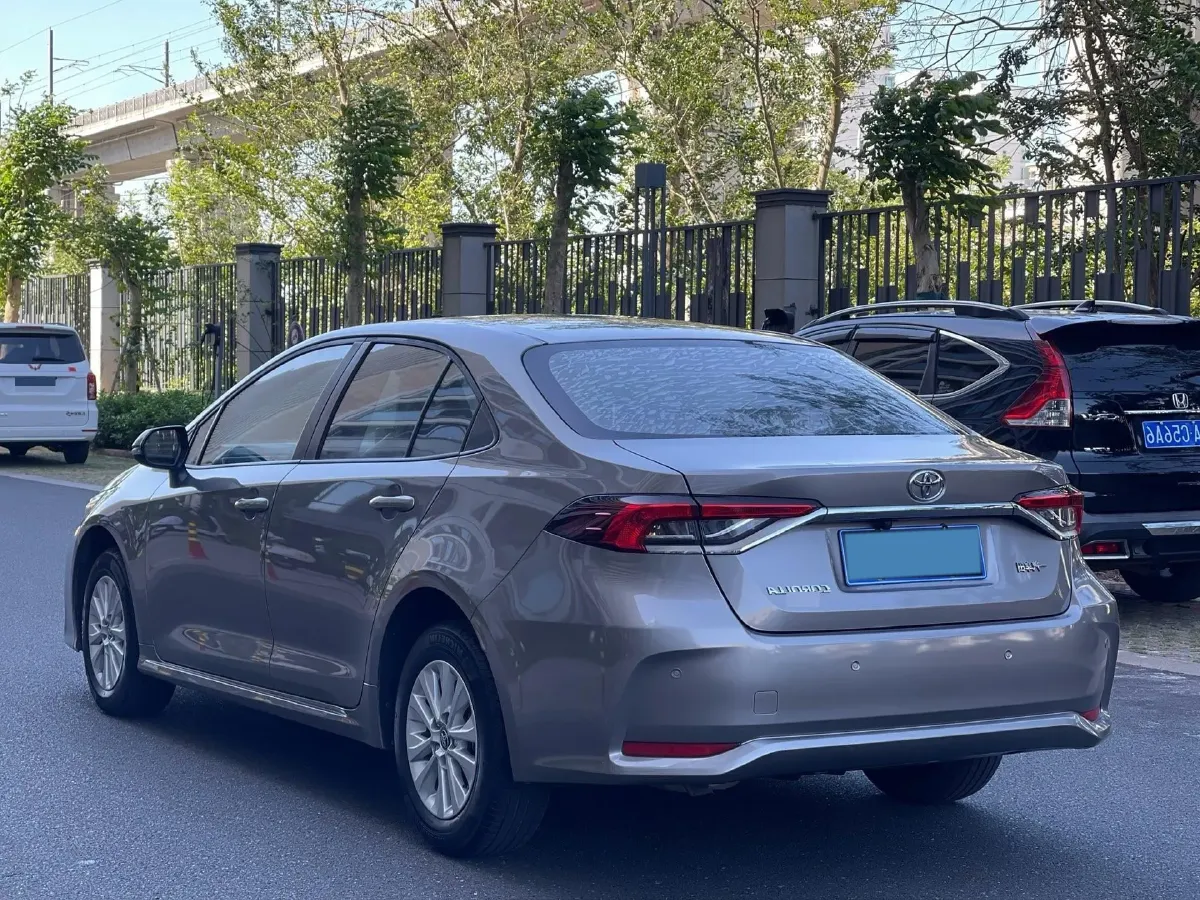 2021 Toyota Corolla 1.2T 116HP L4 CVT,autocango,china used car exporter,china ev exporter,chinese used car exporter,chinese used ev exporter