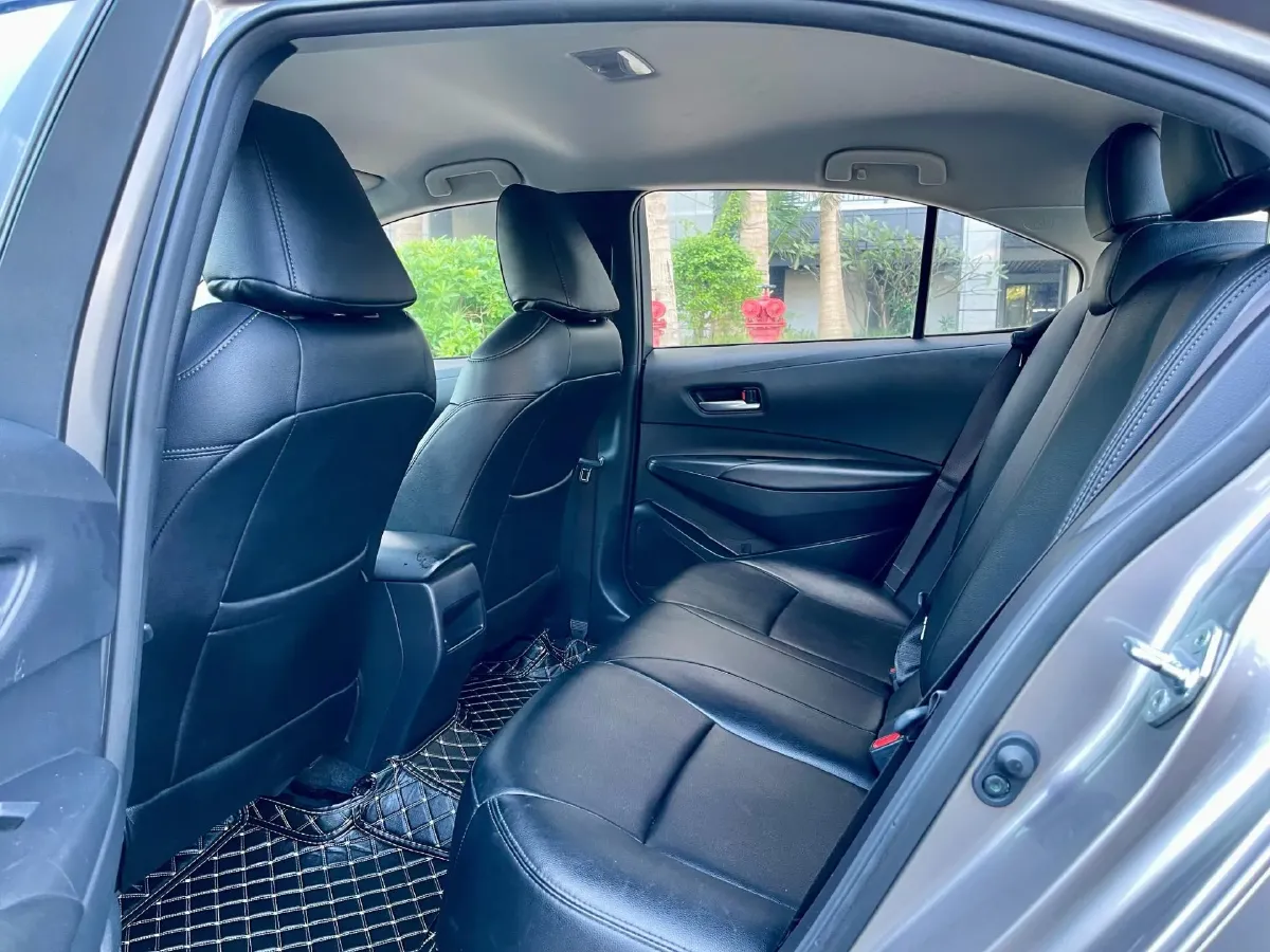 2021 Toyota Corolla 1.2T 116HP L4 CVT,autocango,china used car exporter,china ev exporter,chinese used car exporter,chinese used ev exporter