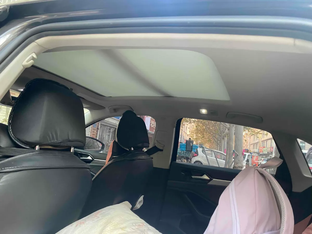 2021 Volkswagen Sagitar 1.2T 116HP L4 7DCT,autocango,china used car exporter,china ev exporter,chinese used car exporter,chinese used ev exporter