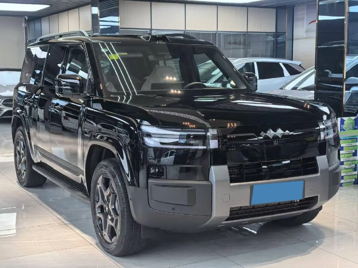2025 FangChengBao Tai 7 1.5T 156HP L4 E-CVT PHEV,autocango,china used car exporter,china ev exporter,chinese used car exporter,chinese used ev exporter