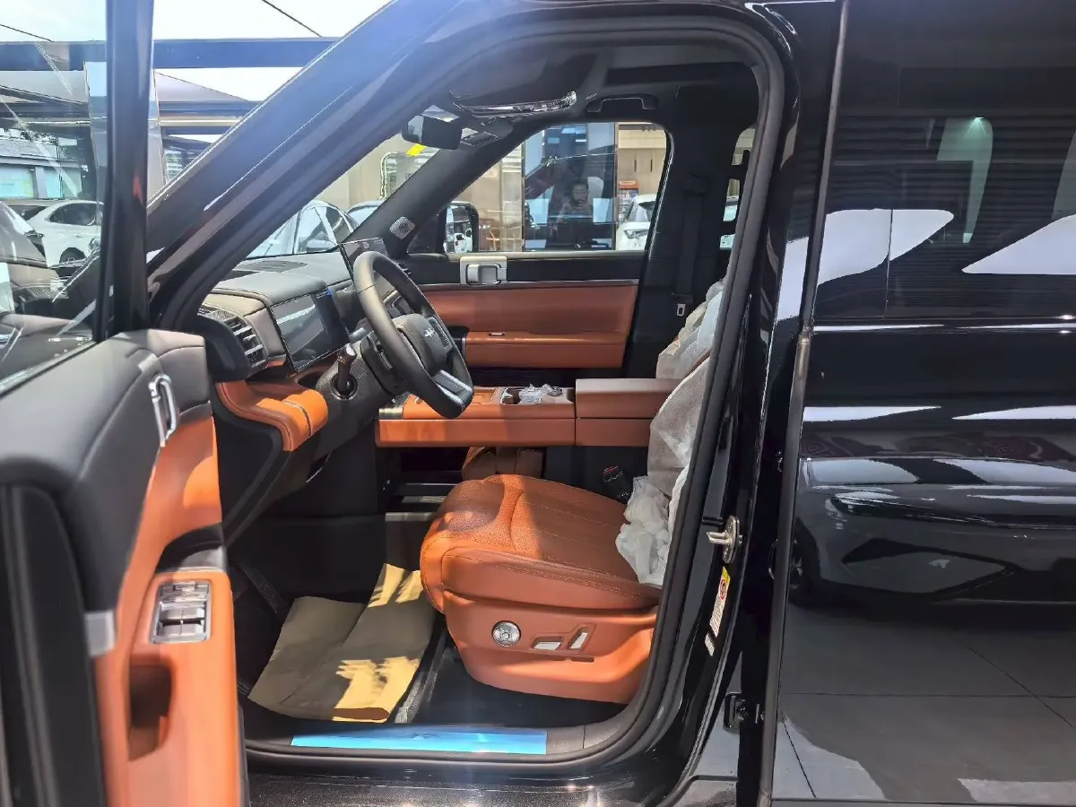 2025 FangChengBao Tai 7 1.5T 156HP L4 E-CVT PHEV,autocango,china used car exporter,china ev exporter,chinese used car exporter,chinese used ev exporter