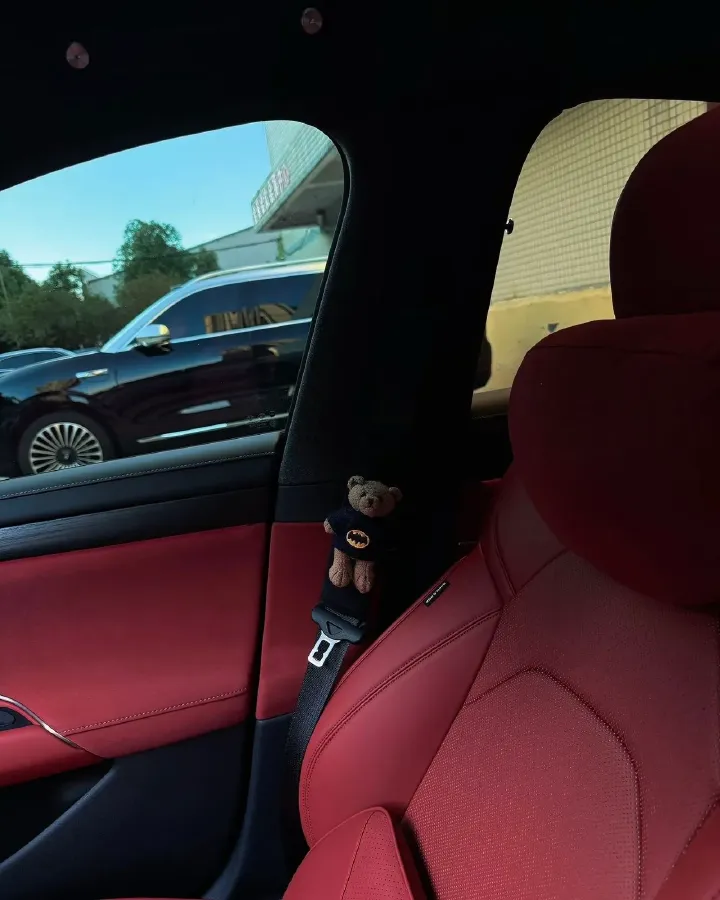 2024 MI SU7 BEV 94.3KWH,autocango,china used car exporter,china ev exporter,chinese used car exporter,chinese used ev exporter