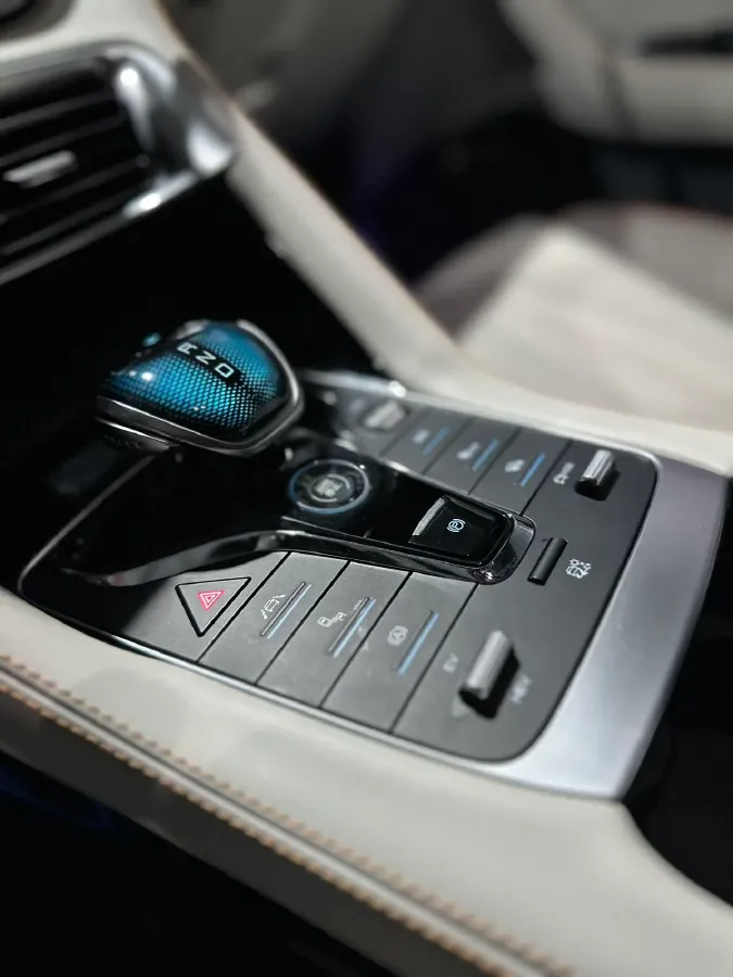 2022 Hyundai Tucson 2.0L 150HP L4 6AT Hybrid,autocango,china used car exporter,china ev exporter,chinese used car exporter,chinese used ev exporter