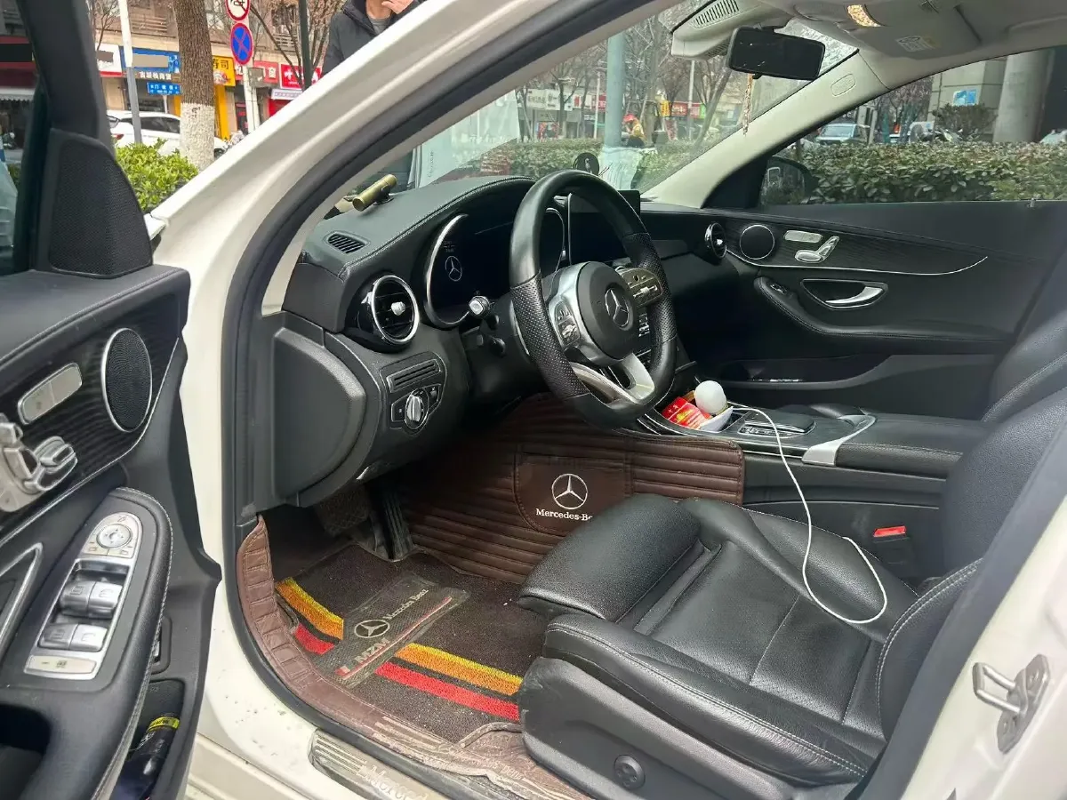 2021 Mercedes-Benz C Class 1.5T 184HP L4 9AT,autocango,china used car exporter,china ev exporter,chinese used car exporter,chinese used ev exporter