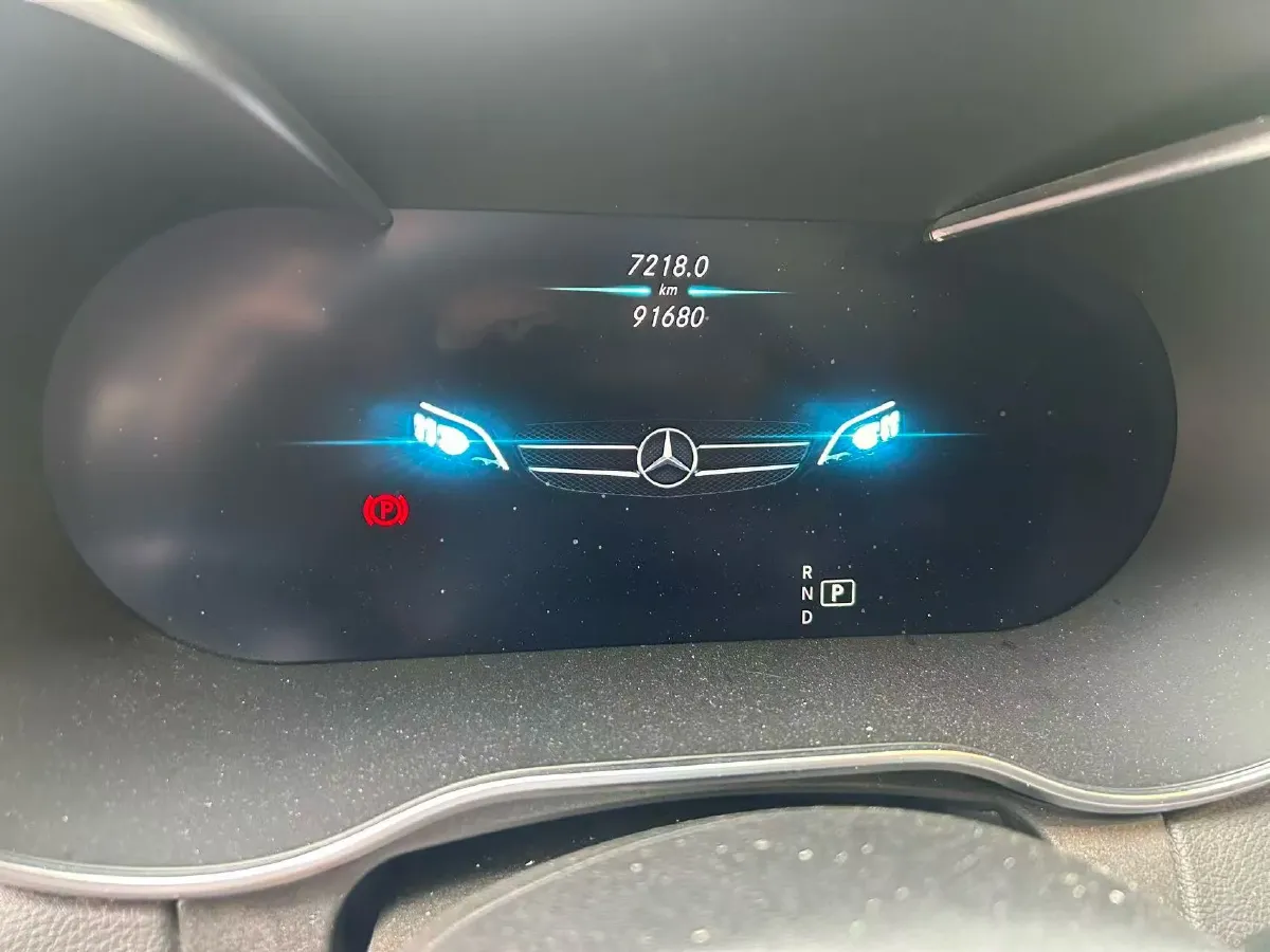 2021 Mercedes-Benz C Class 1.5T 184HP L4 9AT,autocango,china used car exporter,china ev exporter,chinese used car exporter,chinese used ev exporter