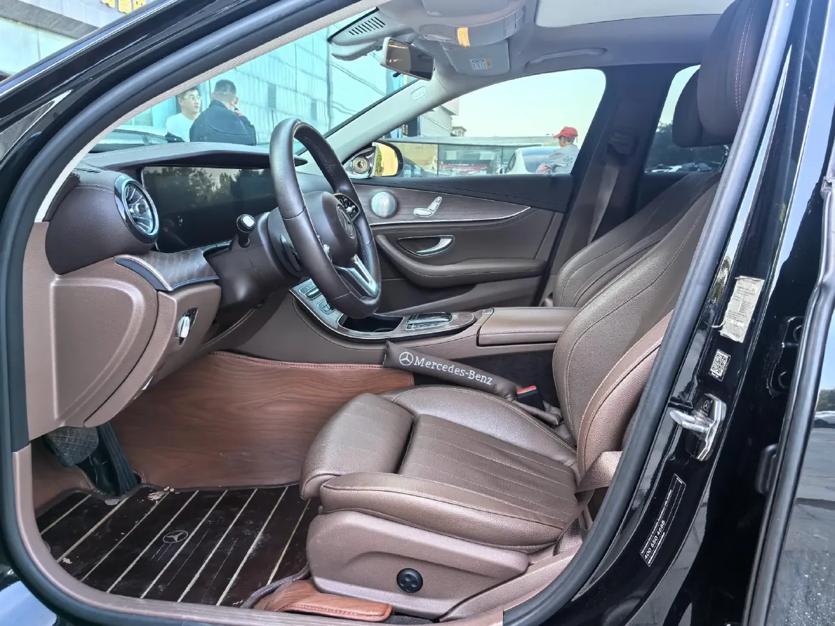 2020 Mercedes-Benz E Class 1.5T 184HP L4 9AT,autocango,china used car exporter,china ev exporter,chinese used car exporter,chinese used ev exporter
