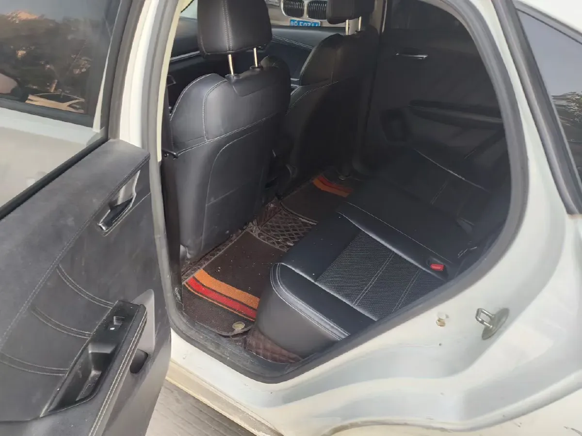 2021 MAXUS T70 2.0T 163HP L4 6AT,autocango,china used car exporter,china ev exporter,chinese used car exporter,chinese used ev exporter