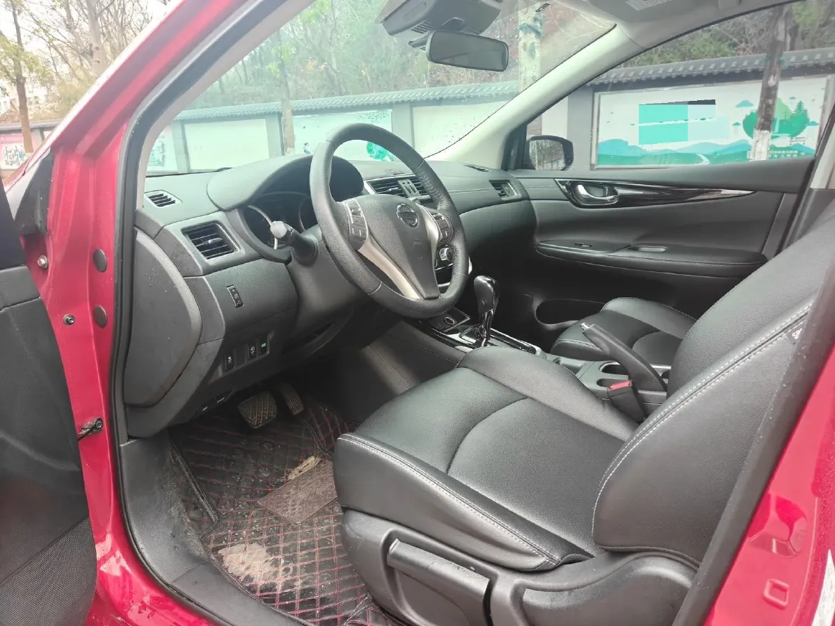 2021 Nissan Tiida 1.6L 122HP L4 CVT,autocango,china used car exporter,china ev exporter,chinese used car exporter,chinese used ev exporter