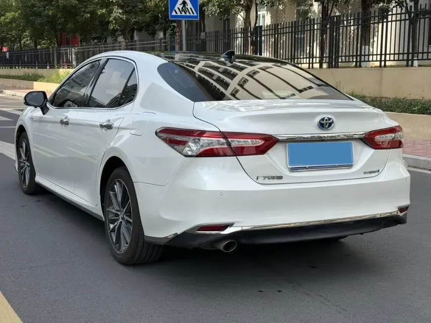 2021 Toyota Camry 2.5L 178HP L4 E-CVT Hybrid,autocango,china used car exporter,china ev exporter,chinese used car exporter,chinese used ev exporter