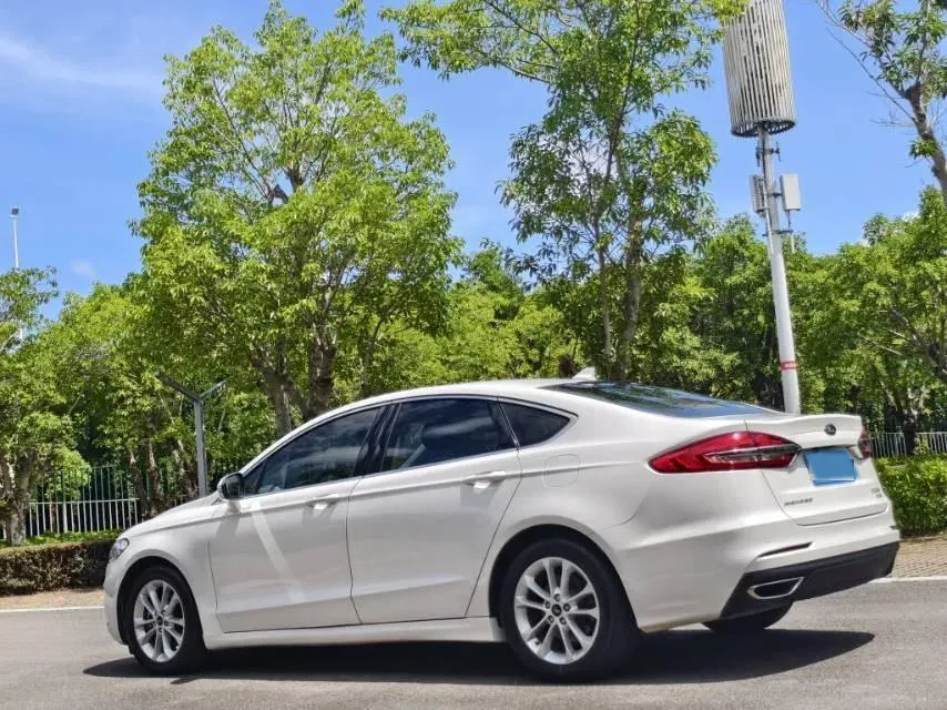 2018 Ford Mondeo 2.0T 204HP L4 6AT,autocango,china used car exporter,china ev exporter,chinese used car exporter,chinese used ev exporter