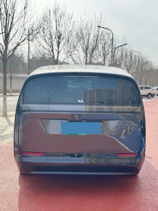 2024 Li MEGA BEV 102.7KWH,autocango,china used car exporter,china ev exporter,chinese used car exporter,chinese used ev exporter