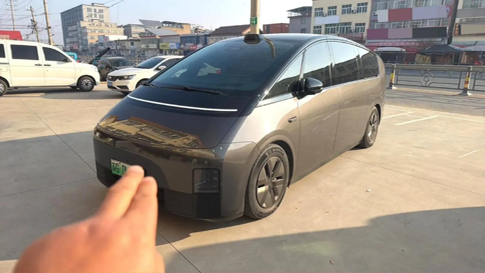 2025 Li MEGA BEV,autocango,china used car exporter,china ev exporter,chinese used car exporter,chinese used ev exporter