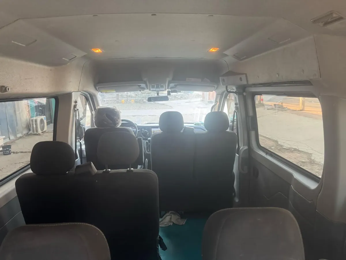 2023 MAXUS Interstellar 2.0T 163HP L4 6MT,autocango,china used car exporter,china ev exporter,chinese used car exporter,chinese used ev exporter