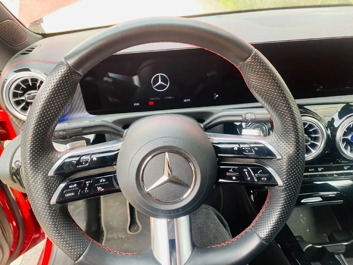 2023 Mercedes-Benz A Class 1.3T 163HP L4 7DCT,autocango,china used car exporter,china ev exporter,chinese used car exporter,chinese used ev exporter