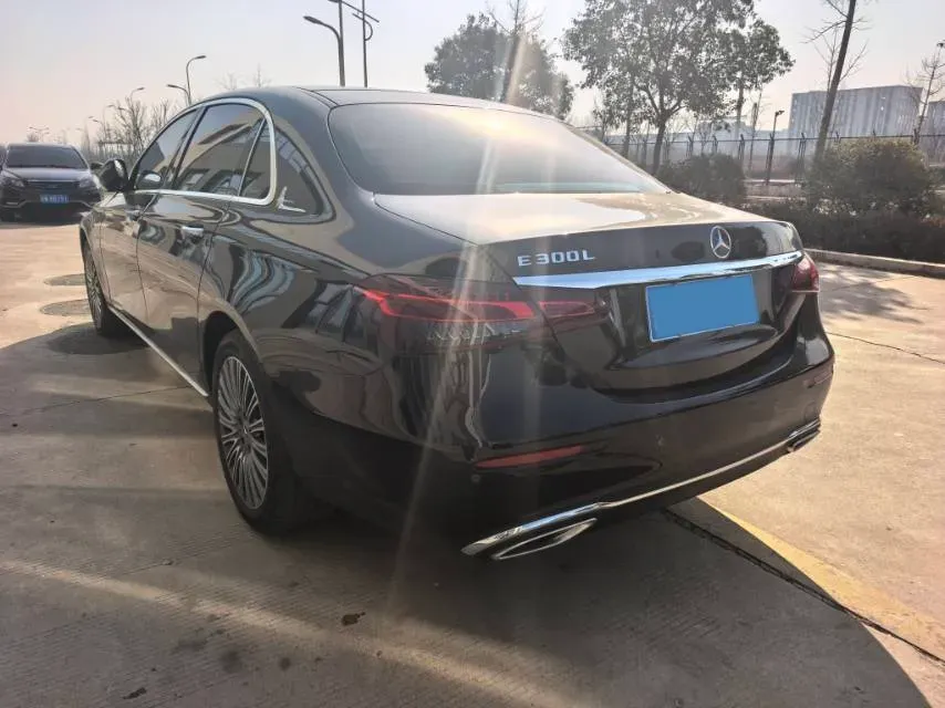 2023 Mercedes-Benz E Class 2.0T 258HP L4 9AT,autocango,china used car exporter,china ev exporter,chinese used car exporter,chinese used ev exporter