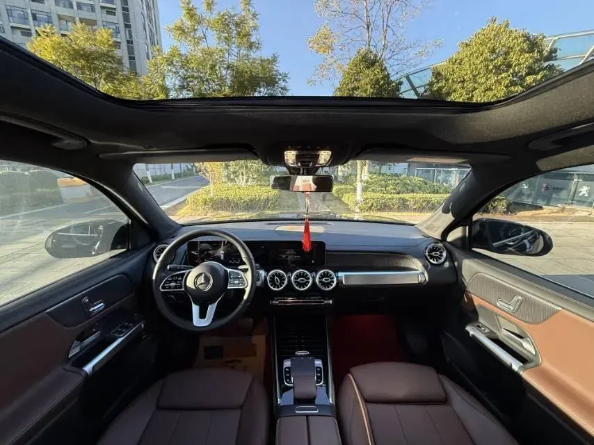 2020 Mercedes-Benz GLB Class 1.3T 163HP L4 7DCT,autocango,china used car exporter,china ev exporter,chinese used car exporter,chinese used ev exporter