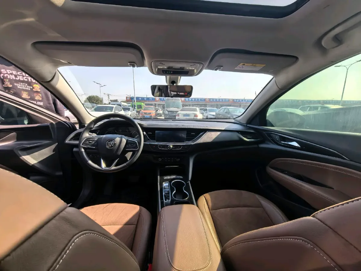 2022 Buick Regal 1.5T 169HP L4 9AT,autocango,china used car exporter,china ev exporter,chinese used car exporter,chinese used ev exporter